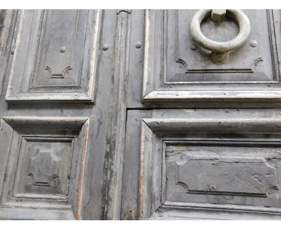 ptn262 - walnut door, period &#39;600, meas. max cm l 245 xh 330     
