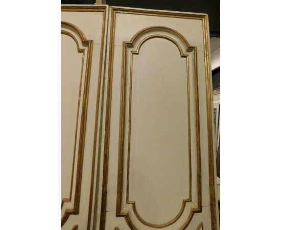 ptl585 - lacquered door, eighteenth century, cm l 120 xh 229 xp 6     