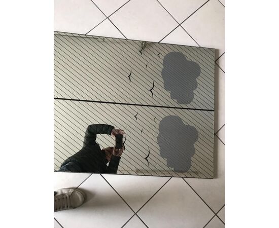 Serie di specchiere d’arredo da parete 