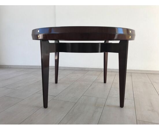 Beautiful 1950s design table in mahogany and rosewood (glass and brass)     
