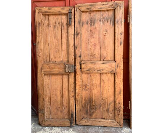 ptir460 - rustic double-leaf door, 19th century, max size cm L 130 x H 186     