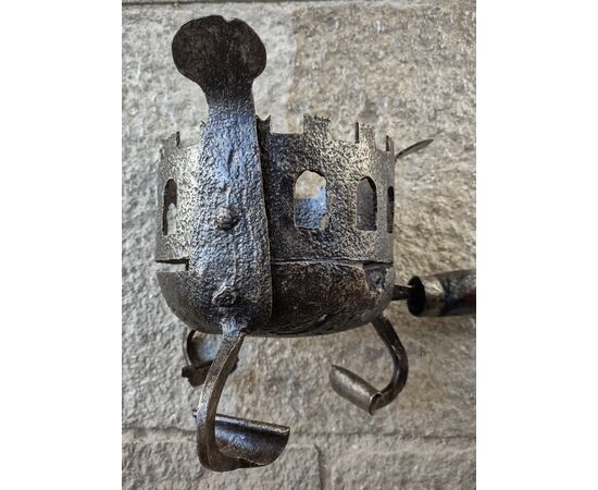 Tuscan castle brazier in forged and pierced iron 15th century     