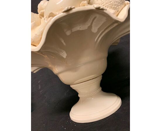 Vaso di frutta in ceramica 