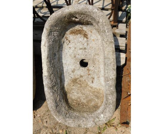  dars505 - n. 2 vasche da fontana in pietra, misure: cm L 73/59 x H 20 