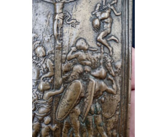 Galeazzo Mondella known as Il Moderno bronze plaque depicting the crucifixion     