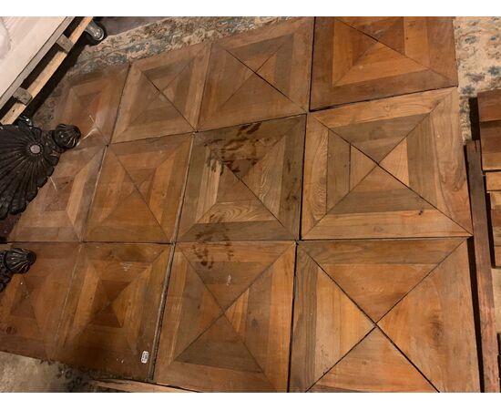 darp189 - oak / cherry wood floor to be restored, available 20/25 sqm     