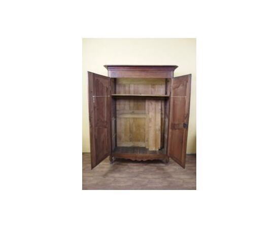 PROVENCAL WARDROBE WITH TWO DOORS IN CIGLIEGIO PERIOD 800 cm L137xP60xH218     