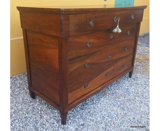 Chest of drawers Transition Directoire-Emilian Empire in walnut     