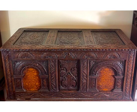 Antique chest finely inlaid, 1850 c.     