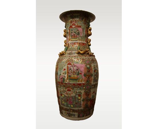 Antico grande vaso in porcellana cinese di metà 1900