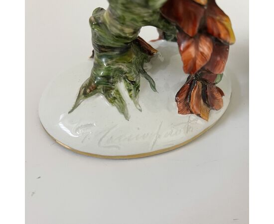 GUIDO CACCIAPUOTI,  Pavone scultura ceramica decorata a mano